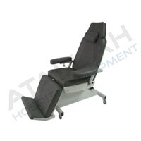 Medical Treatment Chair - Electric 2 movements